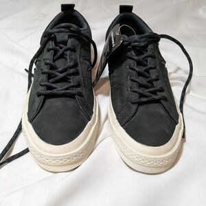 Converse shoes black